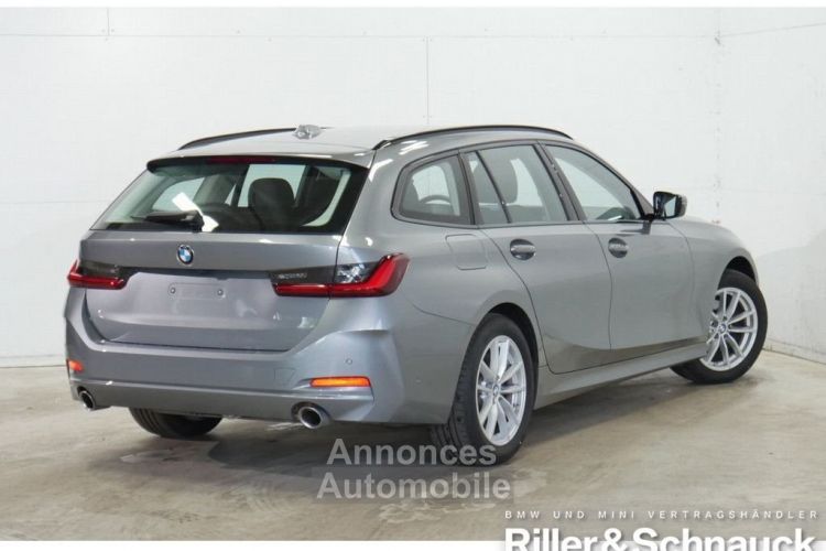 BMW Série 3 318i Touring AHK HUD ACC 360 KAM MEM - <small></small> 35.950 € <small>TTC</small> - #2