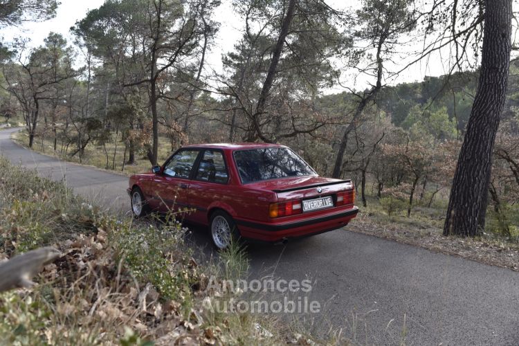 BMW Série 3 318is - <small></small> 15.750 € <small></small> - #2