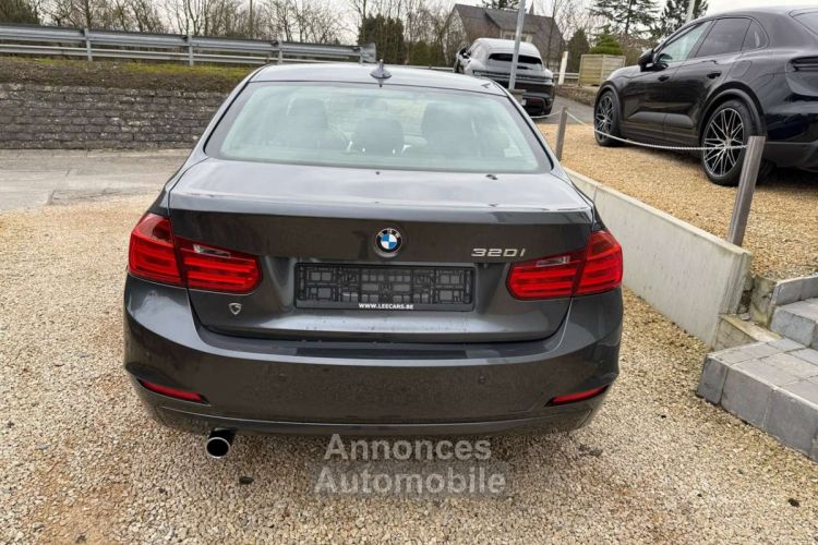 BMW Série 3 320 320i ,een eigenaar,navi,schuifdak,alu,historiek - <small></small> 12.700 € <small>TTC</small> - #4