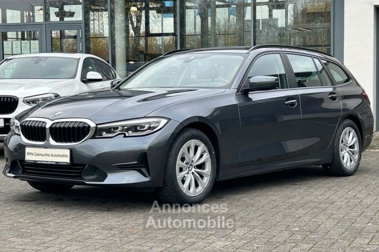 BMW Série 3 320d Aut. xDrive Touring Advantage DAB  - <small></small> 29.670 € <small>TTC</small> - #1