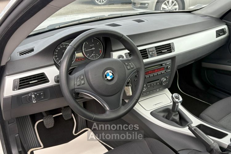 BMW Série 3 320d COUPE CONFORT 177ch (E92) BVM6 - <small></small> 8.900 € <small>TTC</small> - #13