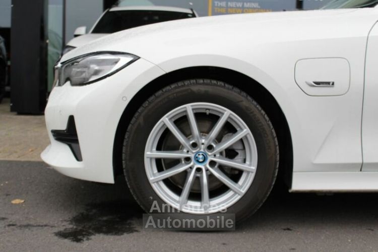 BMW Série 3 320e Lim. Navi Prof. Kamera. Park. Ass.  - <small></small> 26.745 € <small>TTC</small> - #12