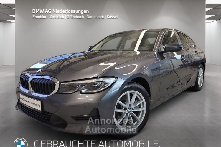 BMW Série 3 320e LiveCockpitProf Head Up Laser Kamera  - <small></small> 26.270 € <small>TTC</small> - #1