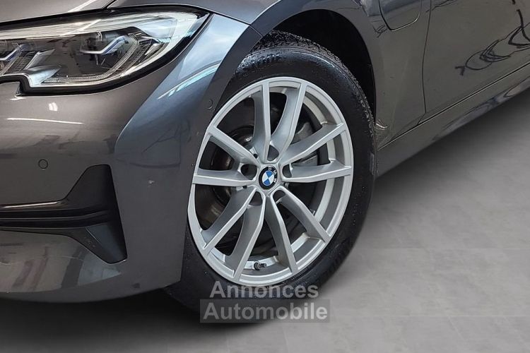 BMW Série 3 320e LiveCockpitProf Head Up Laser Kamera  - <small></small> 26.270 € <small>TTC</small> - #6