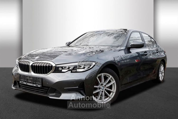 BMW Série 3 320i Advantage Automatik Aut. Klimaaut. - <small></small> 27.940 € <small>TTC</small> - #1