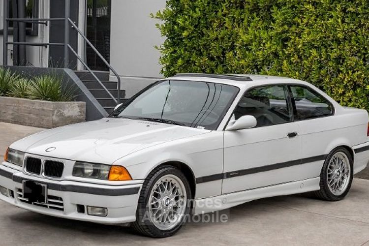 BMW Série 3 325 325iS M-Technic - <small></small> 20.900 € <small>TTC</small> - #5