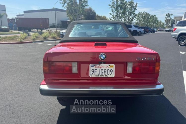 BMW Série 3 325 I E30 CABRIOLET ROUGE BOITE MECA 1987 - <small></small> 27.900 € <small>TTC</small> - #18