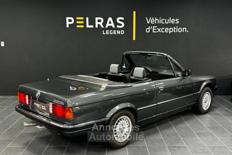 BMW Série 3 325.I Cabriolet - <small></small> 32.990 € <small>TTC</small> - #4