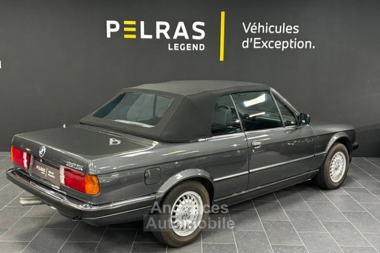 BMW Série 3 325.I Cabriolet - <small></small> 32.990 € <small>TTC</small> - #8