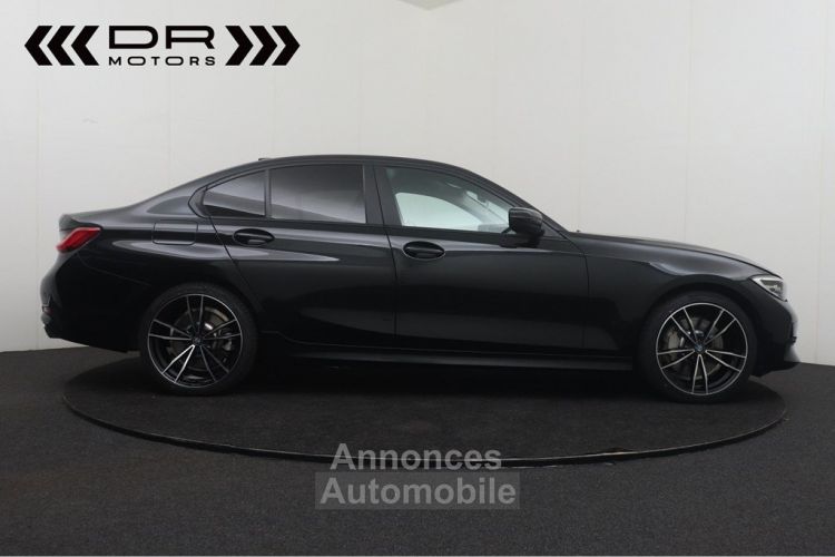 BMW Série 3 330 e ADVANTAGE - LEDER NAVI LED DAB HiFi - <small></small> 29.995 € <small>TTC</small> - #8