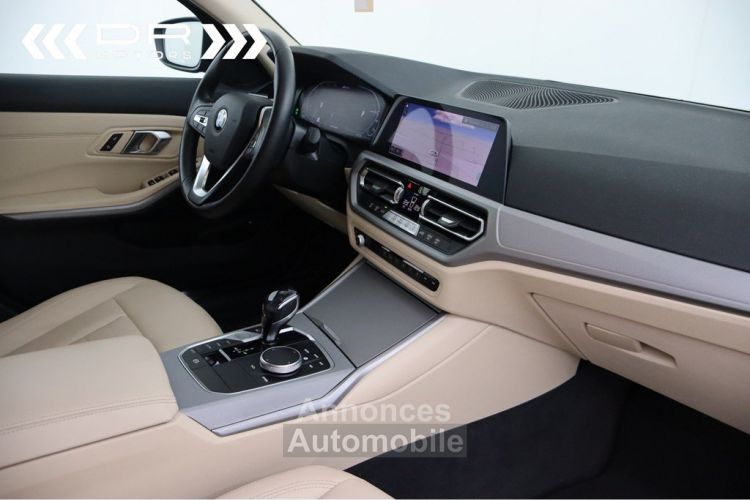 BMW Série 3 330 e ADVANTAGE - LEDER NAVI LED DAB HiFi - <small></small> 29.995 € <small>TTC</small> - #15