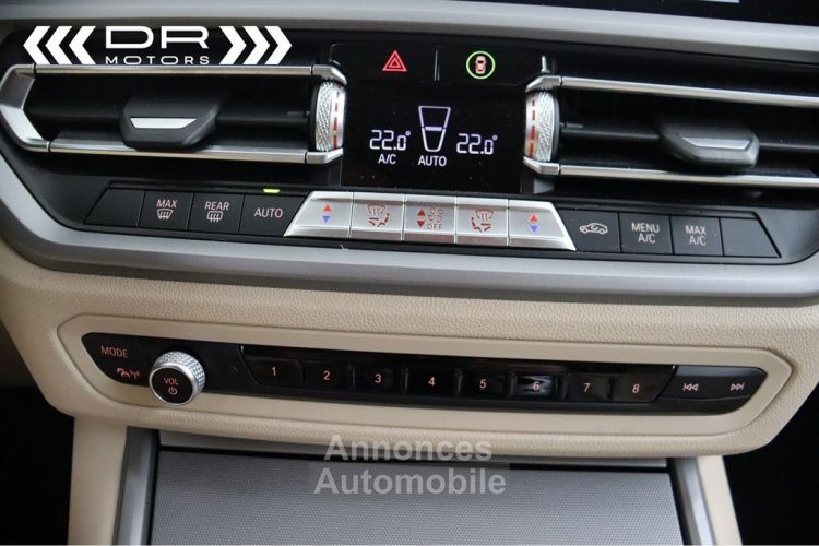 BMW Série 3 330 e ADVANTAGE - LEDER NAVI LED DAB HiFi - <small></small> 29.995 € <small>TTC</small> - #27