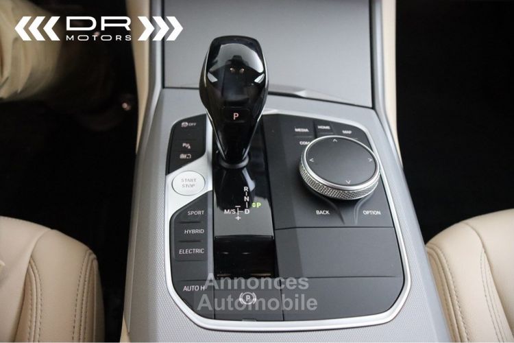 BMW Série 3 330 e ADVANTAGE - LEDER NAVI LED DAB HiFi - <small></small> 29.995 € <small>TTC</small> - #28