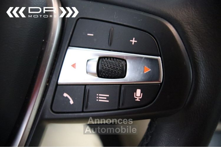 BMW Série 3 330 e ADVANTAGE - LEDER NAVI LED DAB HiFi - <small></small> 29.995 € <small>TTC</small> - #38