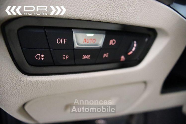 BMW Série 3 330 e ADVANTAGE - LEDER NAVI LED DAB HiFi - <small></small> 29.995 € <small>TTC</small> - #39