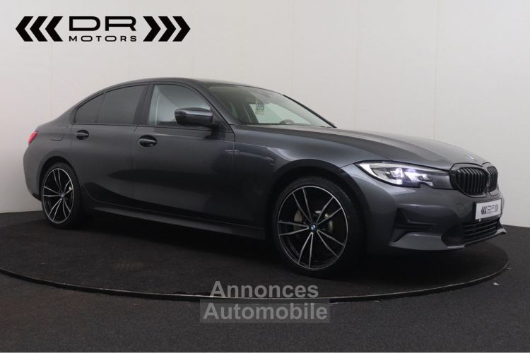 BMW Série 3 330 e ADVANTAGE - LEDER NAVI LED DAB HiFi - <small></small> 28.995 € <small>TTC</small> - #9