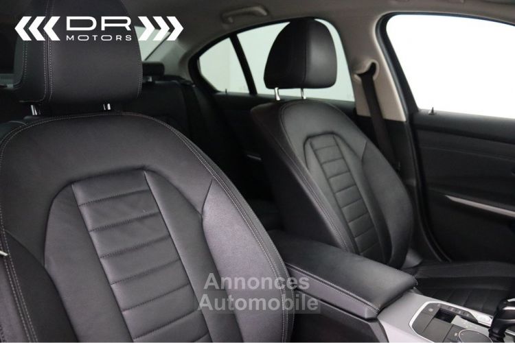 BMW Série 3 330 e ADVANTAGE - LEDER NAVI LED DAB HiFi - <small></small> 28.995 € <small>TTC</small> - #13