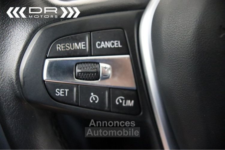 BMW Série 3 330 e ADVANTAGE - LEDER NAVI LED DAB HiFi - <small></small> 28.995 € <small>TTC</small> - #34