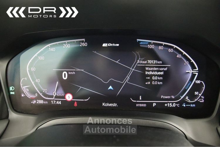 BMW Série 3 330 e ADVANTAGE - LEDER NAVI LED DAB HiFi - <small></small> 28.995 € <small>TTC</small> - #35