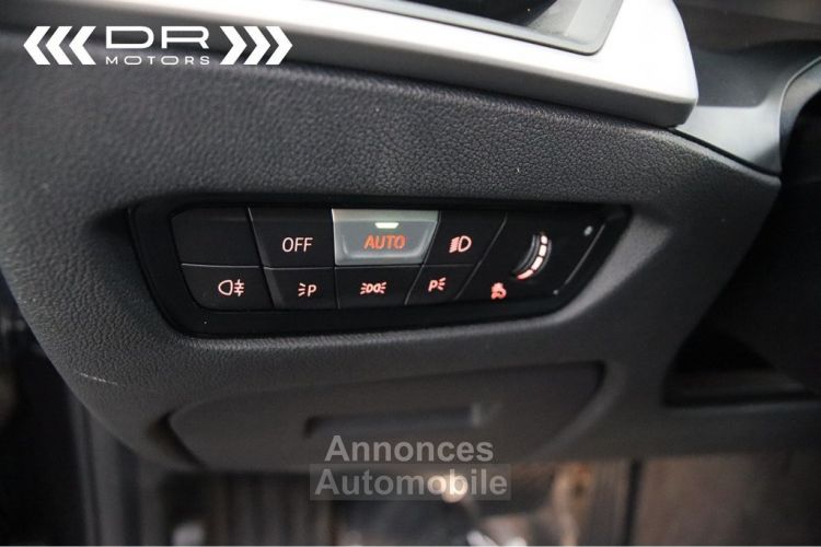 BMW Série 3 330 e ADVANTAGE - LEDER NAVI LED DAB HiFi - <small></small> 28.995 € <small>TTC</small> - #39