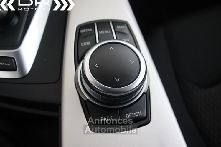 BMW Série 3 330 e ADVANTAGE - NAVIGATIE LED CAMERA - <small></small> 22.495 € <small>TTC</small> - #31