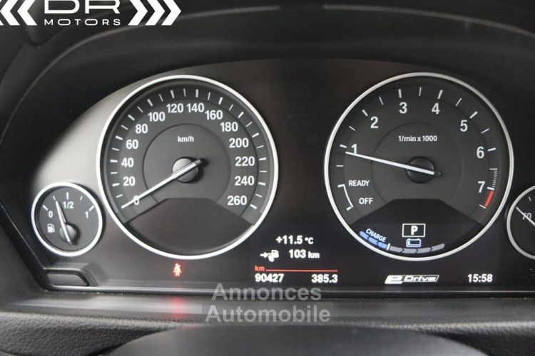BMW Série 3 330 e ADVANTAGE - NAVIGATIE LED CAMERA - <small></small> 22.495 € <small>TTC</small> - #35