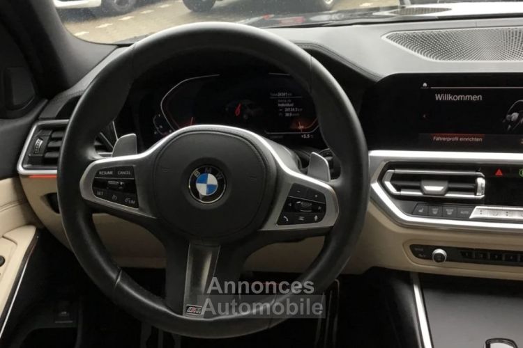 BMW Série 3 330 i Lim MSport AD Navi Soundsystem LED  - <small></small> 35.988 € <small>TTC</small> - #11