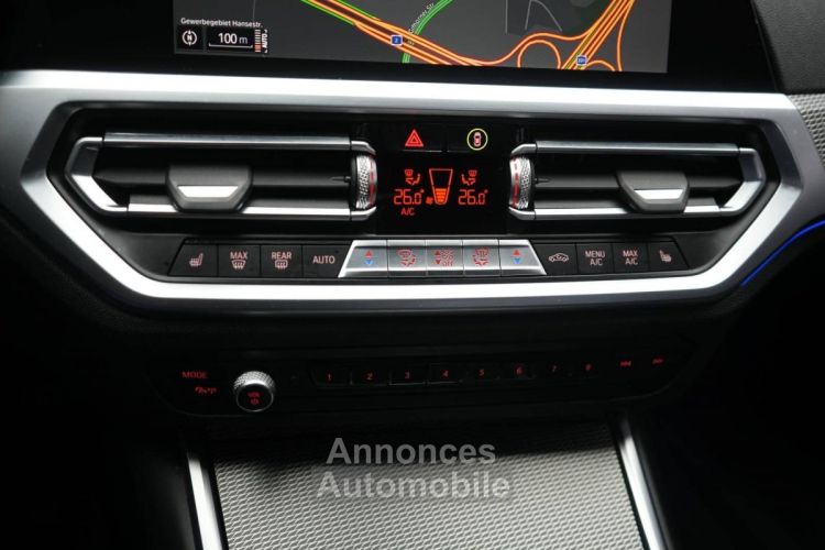 BMW Série 3 330 i Touring M Sport Navi/ACC/Virtual/LED - <small></small> 33.700 € <small>TTC</small> - #11