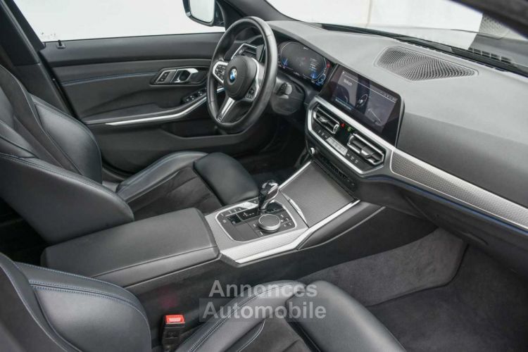 BMW Série 3 330 Saloon 330e - M-PACK - HEAD-UP - ACC - PDC - FULL LED - AMBIENT - - <small></small> 34.950 € <small>TTC</small> - #13