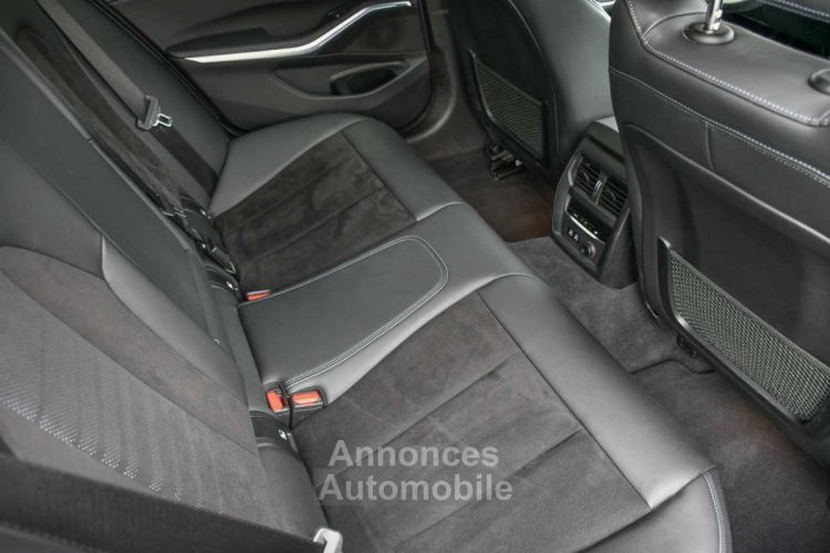 BMW Série 3 330 Saloon 330e - M-PACK - HEAD-UP - ACC - PDC - FULL LED - AMBIENT - - <small></small> 34.950 € <small>TTC</small> - #29