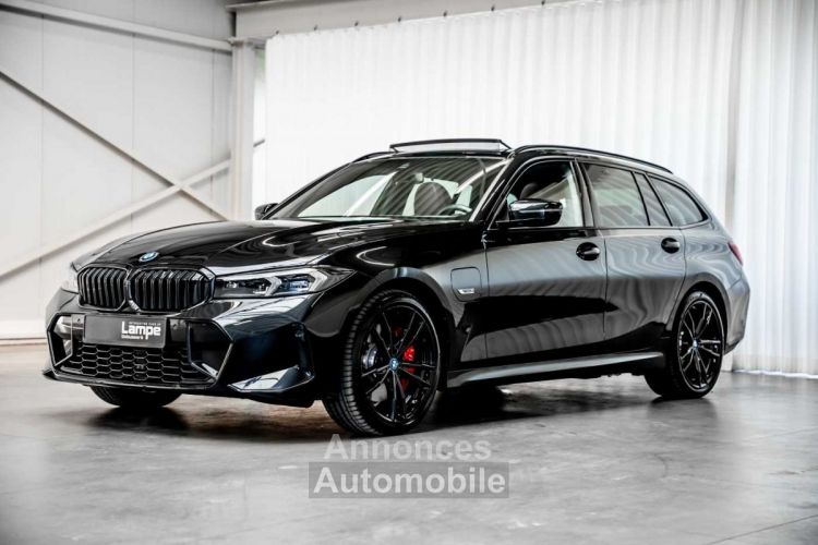 BMW Série 3 330 Saloon e Touring Hybrid M Sport Pro Pano Keyless Camera - <small></small> 52.990 € <small>TTC</small> - #3