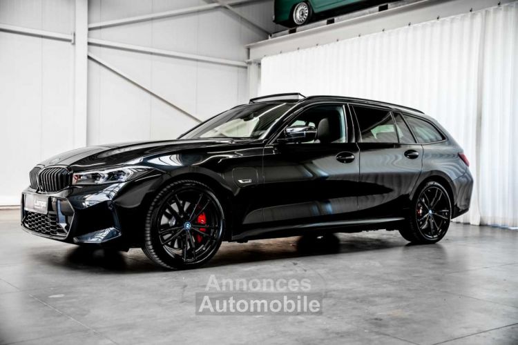 BMW Série 3 330 Saloon e Touring Hybrid M Sport Pro Pano Keyless Camera - <small></small> 52.990 € <small>TTC</small> - #4