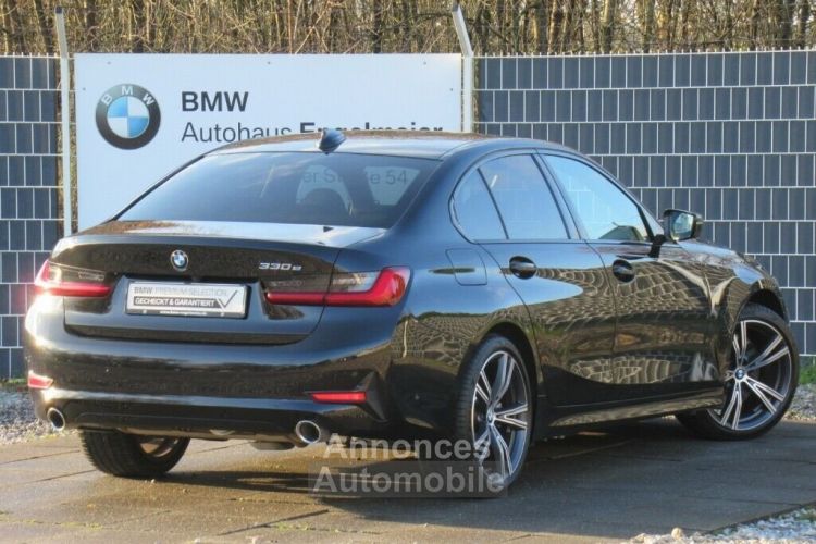 BMW Série 3 330e BVA8 Lim Sport / TOIT PANO – CAMERA 360° - H&K – NAV. - 1ère Main –TVA Récup. – Garantie 12 Mois - <small></small> 46.900 € <small>TTC</small> - #2