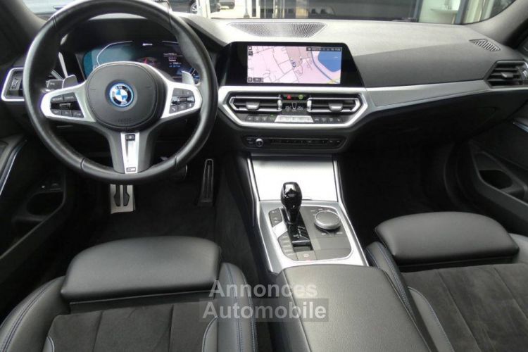 BMW Série 3 330e xDrive xDrive M Sport Pano/Tete haute - <small></small> 37.900 € <small>TTC</small> - #8