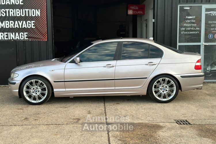 BMW Série 3 330i E46 PACK INDIVIDUAL 231CH 184443 KM TOIT OUVRANT, JANTES 18'', SIEGES SEMI CUIR CHAUFFANTS, GPS - <small></small> 7.999 € <small>TTC</small> - #2