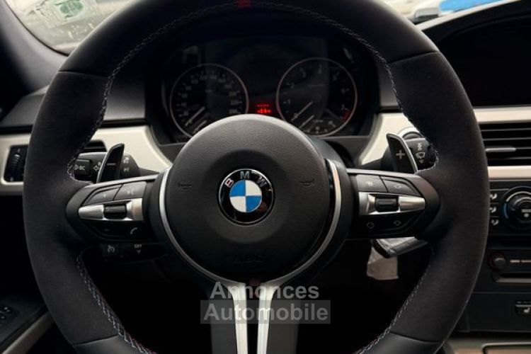 BMW Série 3 330i E90 PACK 163397 KM JANTES ALU 19'', FEUX XENON, TOIT OUVRANT, SIEGES CUIR CHAUFFANTS, VOLANT - <small></small> 12.999 € <small>TTC</small> - #2