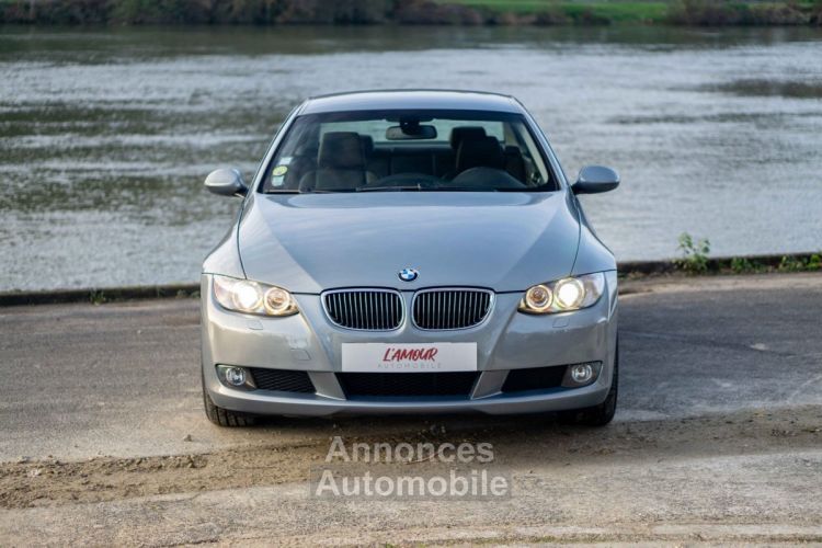 BMW Série 3 330i E92 3.0 272 ch - <small></small> 18.900 € <small>TTC</small> - #5