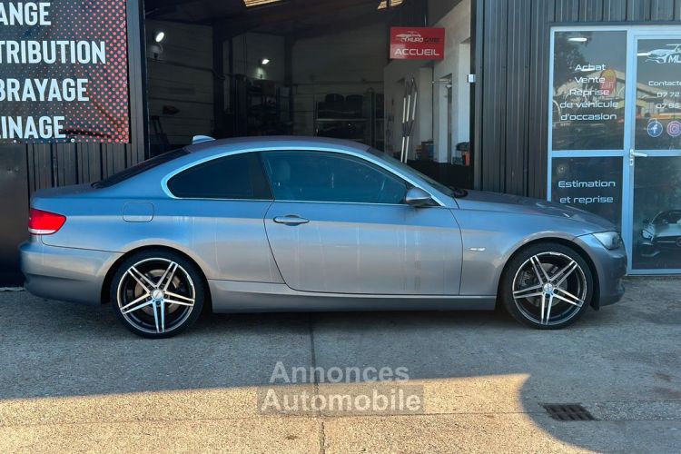 BMW Série 3 330i XDRIVE E92 272ch 190 000 KM 4 PNEUS NEUFS, REGULATEUR DE VITESSE, JANTES 19 - <small></small> 9.800 € <small>TTC</small> - #3