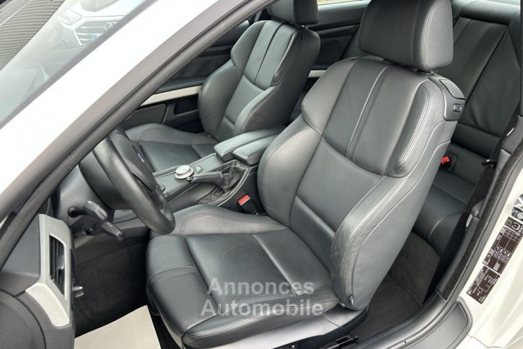 BMW Série 3 4.0 V8 420ch (E92) BVM6 - <small></small> 59.900 € <small>TTC</small> - #11