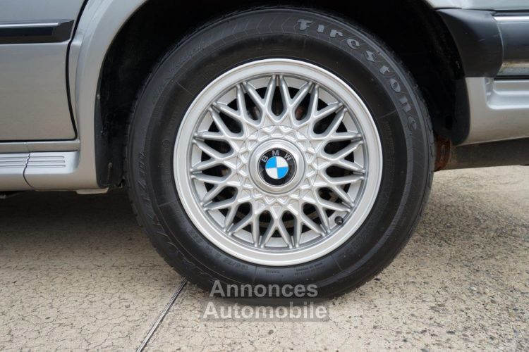 BMW Série 3 BMW Série 3 E30 325IX 170Ch BVA - GARANTIE 12 MOIS - Révision Faite Le 20/06/2024 - Parfait état - Check Control - Climatisation - Vitres + Rétroviseu - <small></small> 21.490 € <small>TTC</small> - #12