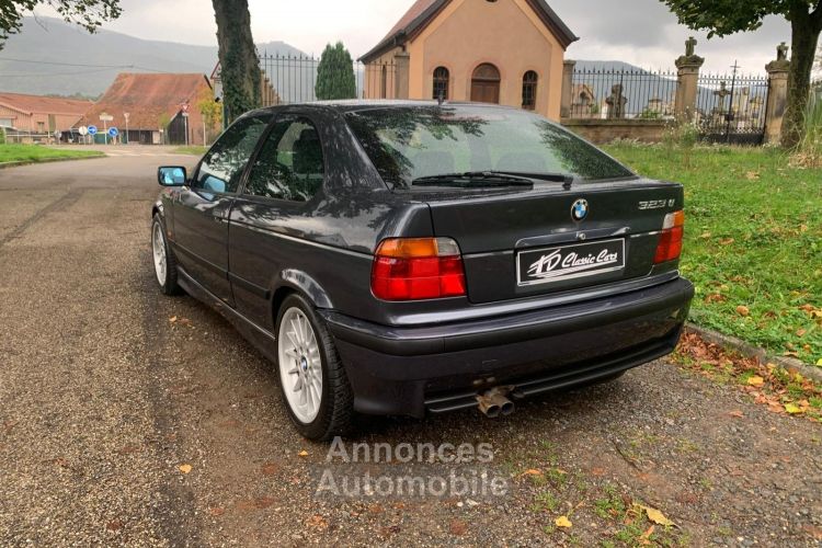 BMW Série 3 Compact 323 Ti / BOITE AUTO - <small></small> 9.900 € <small>TTC</small> - #2