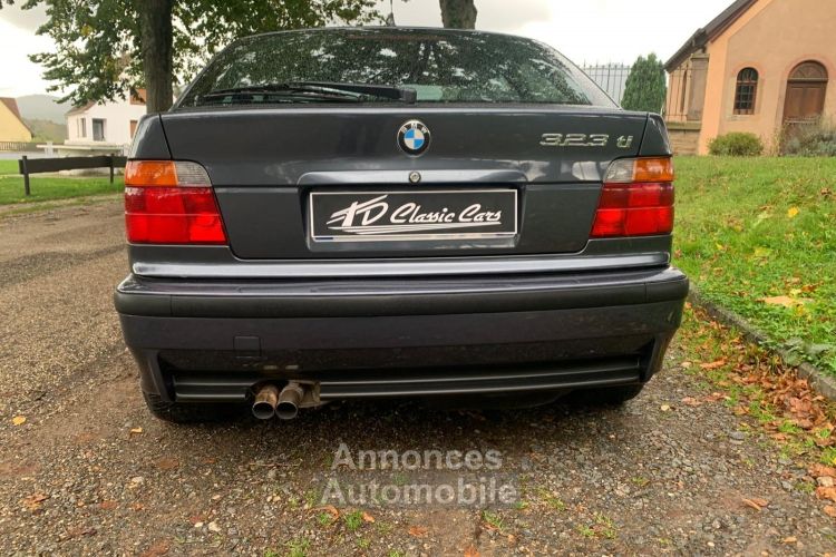 BMW Série 3 Compact 323 Ti / BOITE AUTO - <small></small> 9.900 € <small>TTC</small> - #3