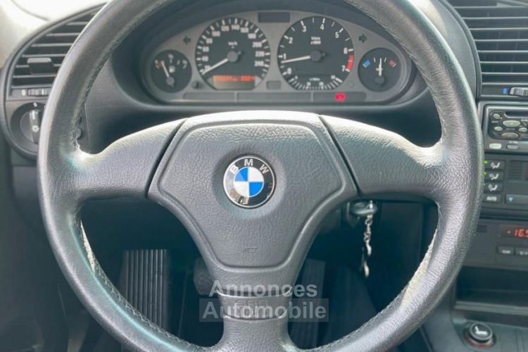 BMW Série 3 COUPÉ 1.9 318 iS 140 CH COUPE E36 - <small></small> 14.990 € <small>TTC</small> - #15