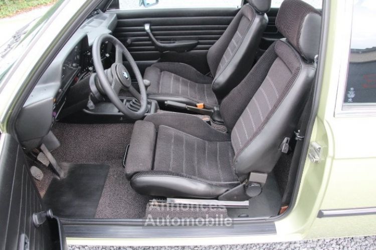 BMW Série 3 E21 323i - <small></small> 22.900 € <small>TTC</small> - #9