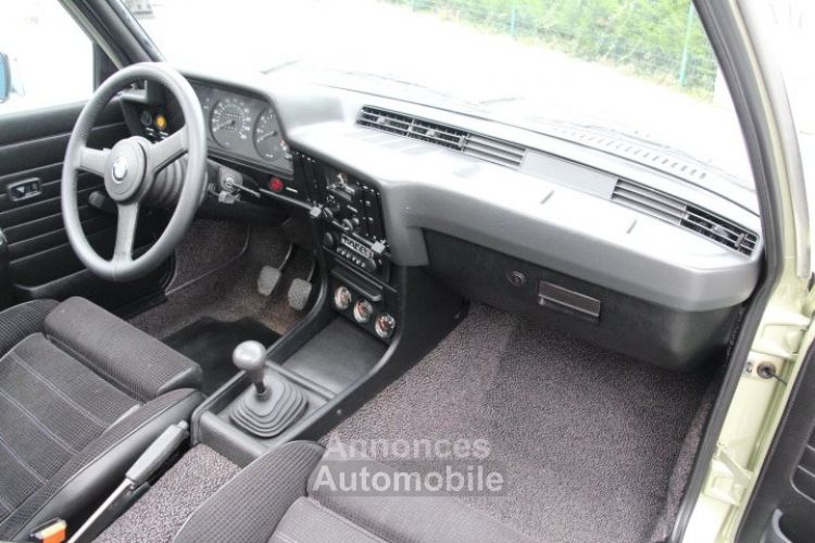 BMW Série 3 E21 323i - <small></small> 22.900 € <small>TTC</small> - #24