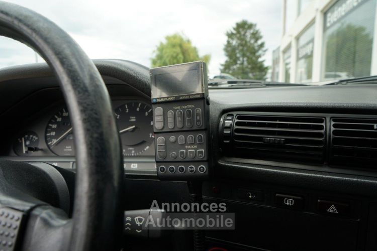 BMW Série 3 (E30) 325IX 170 ch - Origine France - Révisée + Distri. en 06/2024 - Parfait état - Check Control - Climatisation - Garantie 12 mois - <small></small> 21.490 € <small>TTC</small> - #33