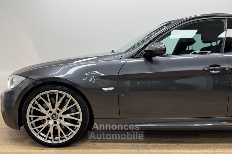 BMW Série 3 E90 335i 3.0 306 ch BVM Française Fiabilisé / Tissus / Sellerie Alcantara - <small></small> 21.990 € <small>TTC</small> - #4