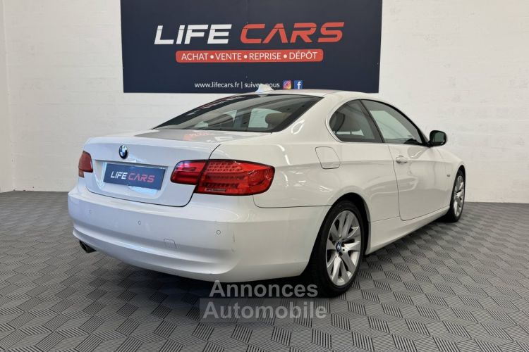 BMW Série 3 (E92) coupe 330dA 245ch Luxe harman kardon 2eme main entretien à jour - <small></small> 18.990 € <small>TTC</small> - #10