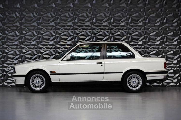 BMW Série 3 SERIE 318 is E30 136ch - <small></small> 19.990 € <small>TTC</small> - #8