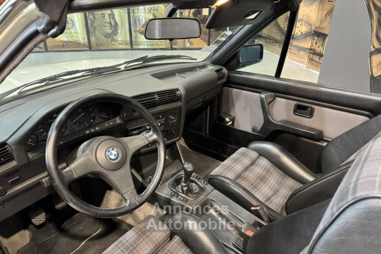 BMW Série 3 SERIE 320 i E30 CABRIOLET - <small></small> 23.990 € <small>TTC</small> - #17